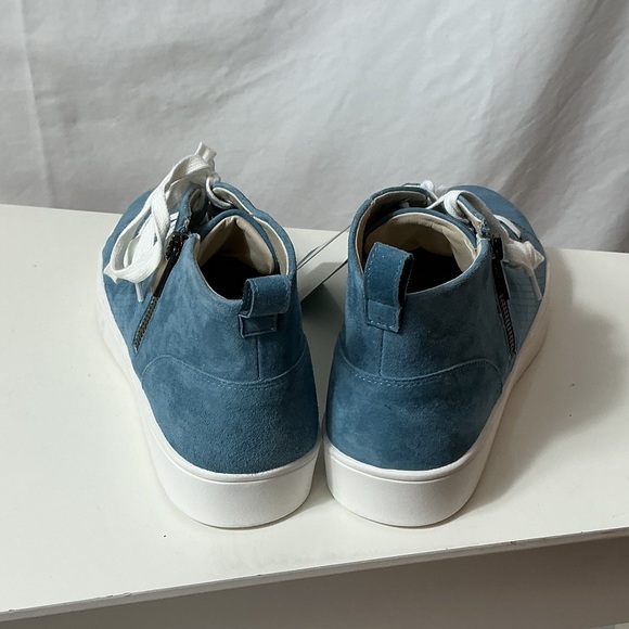 REVITALIGN Teal-Blue Suede Low-Top Sneakers with White Accents - Picture 6 of 11